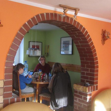 Spacious Holiday Home In Stara Kamienica With Pond 외부 사진