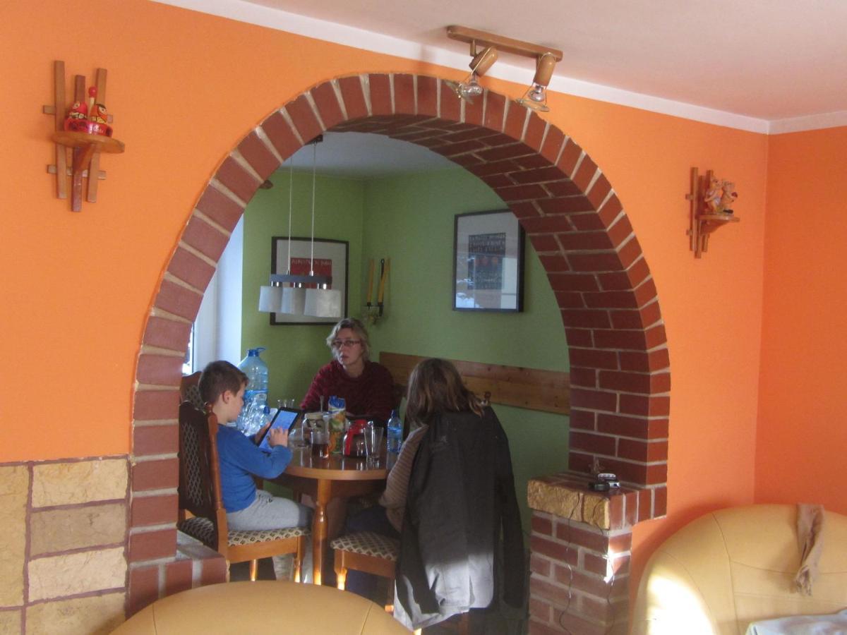 Spacious Holiday Home In Stara Kamienica With Pond 외부 사진